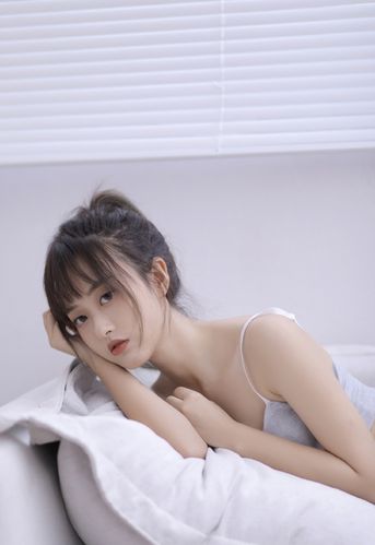 《丰满的岳 大屁股愉情》 amp quot txt小说在线阅读,精彩情...