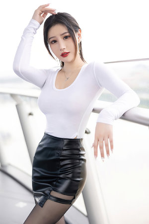 《全裸女仆》在线观看-全裸女仆-4集正在播放-怪兽影视