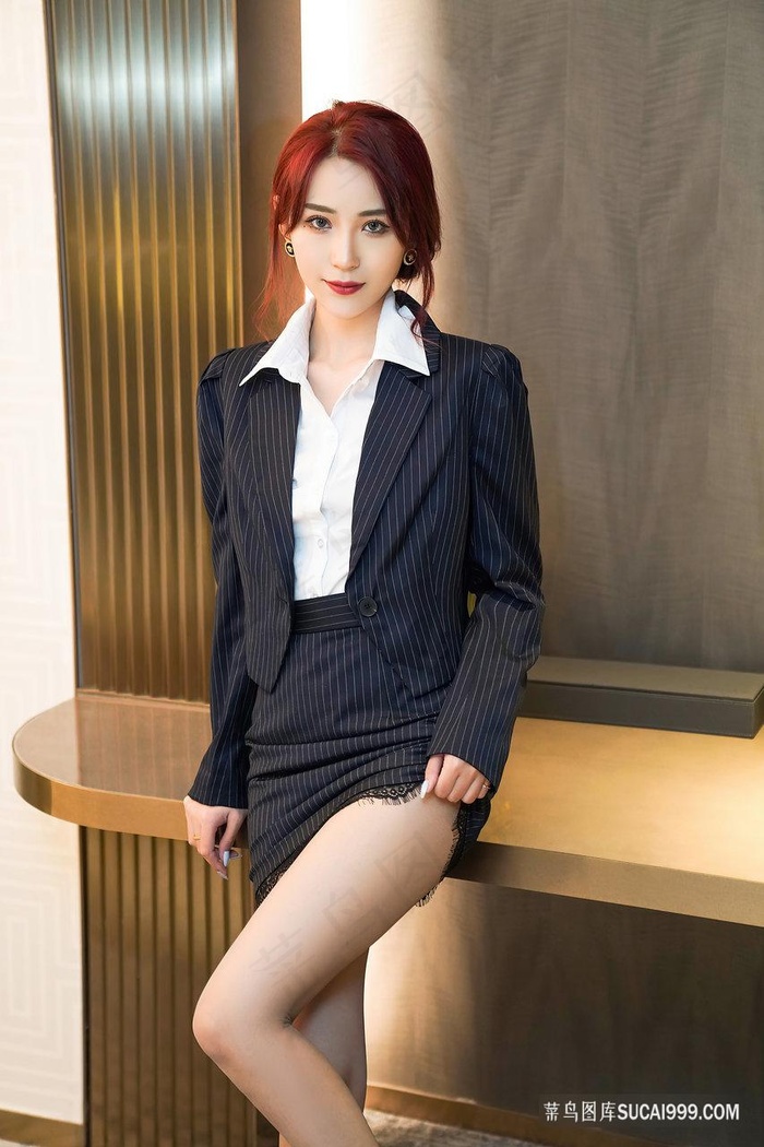 {用色就色国产丝袜美女展现优雅气质,迷人}曲线勾勒无尽魅力,令人...