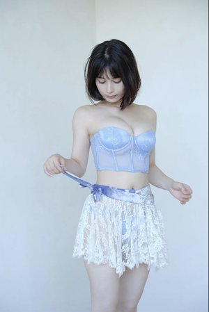 儿子强奸母亲小说里的残酷真相,家 ldquo 庭关系的崩溃边缘...