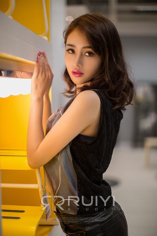 《女子被强塞6000》在线观看-女子被强塞6000-3集正在播放-怪兽影视