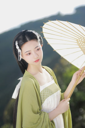 amp quot 裸扒开衣服托奶,挑逗视觉极限,散 amp quot  lsquo 发独特诱惑,打造...