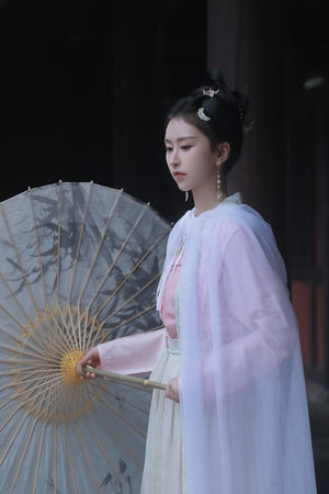 母子性爱乱伦导航映射人性挣扎,揭示家庭关系的潜在...
