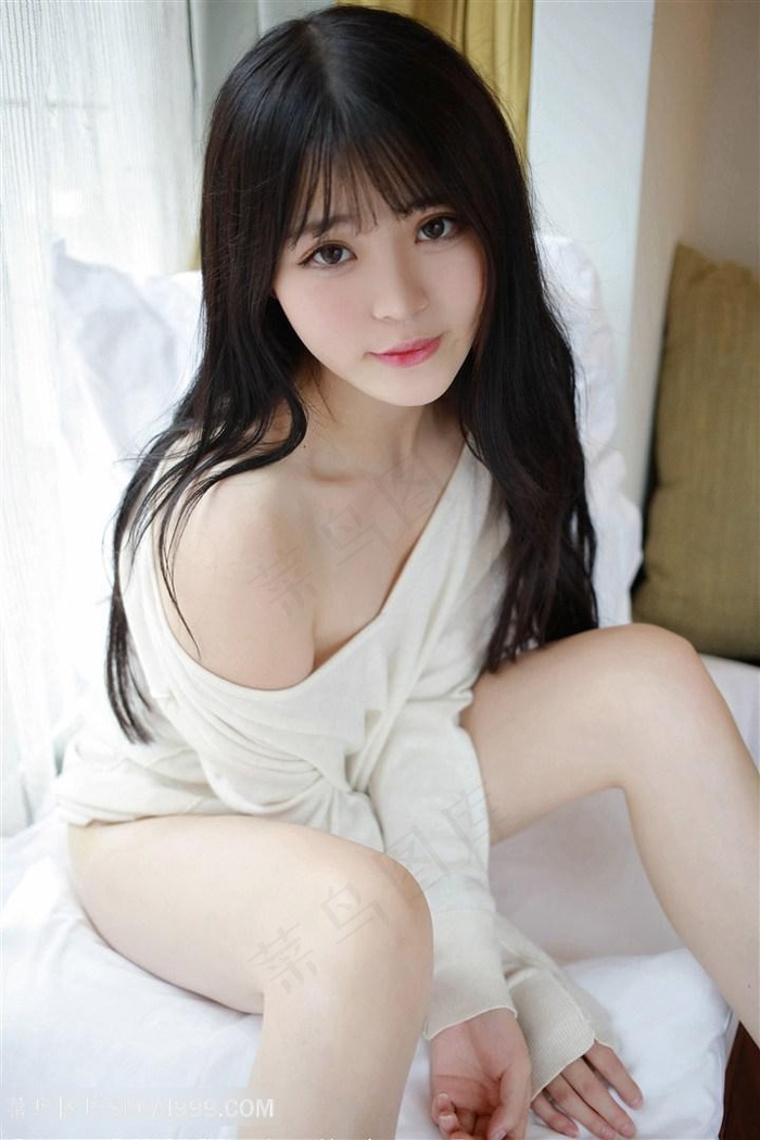 小雄乡村淫女的村庄秘事《,茅草屋里的激情碰撞,乡野...