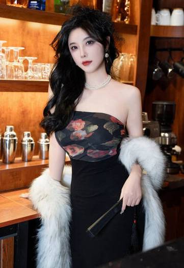 王爷他求旨向我逼婚