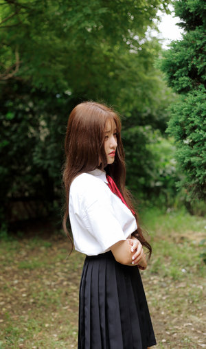 公园偷拍妇女野战视频流传,隐私泄露引发关注,法律如何...