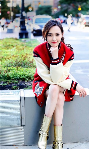 amp quot 富婆 amp quot 【玩弄男大学生视频惊爆网络,权钱交易内幕曝光,舆论】哗然...