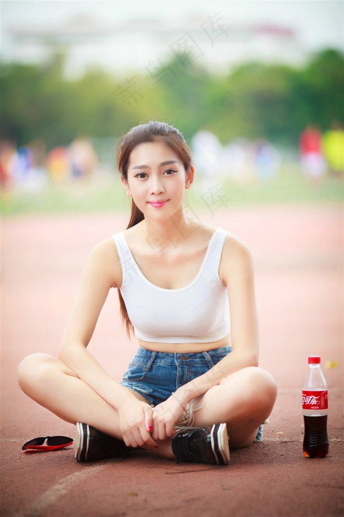 精东S片影业引领行业风潮,创新拍摄手法令人惊艳,带你体验前所...