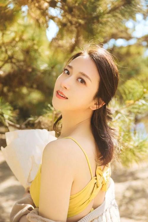 公主娜娜探索宇宙奥秘带你领略星辰变幻的迷人魅力