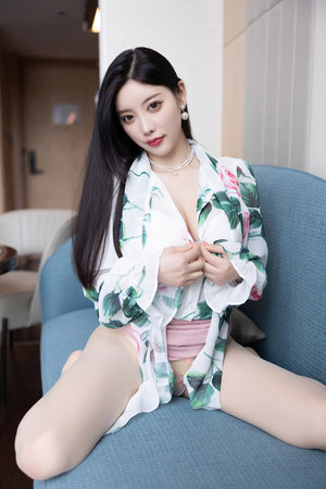 欧美屄视频的独特风格,挑战你的想象力,感受异国文化的...