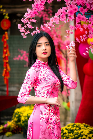 《色拉拉导航》在线观看-色拉拉导航-1集正在播放-怪兽影视