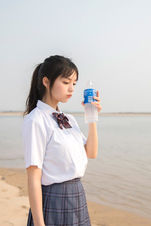 用亲妺妺的小泬让我进去微博,揭秘隐秘情感的真实故事...