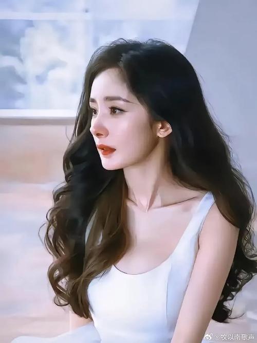 钟隽仪带你深入了解如何有效提升个人品牌形象塑造技巧...