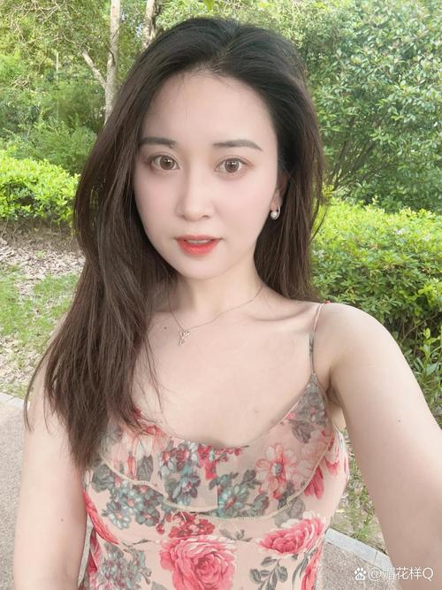 男人进女人下面使劲躁,激情之火熊熊燃烧,释放内心深处...