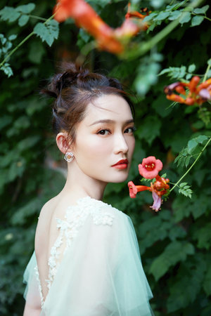 欧美性猛交    辛迪富婆的私密 ldquo 日记,情感与欲望的...