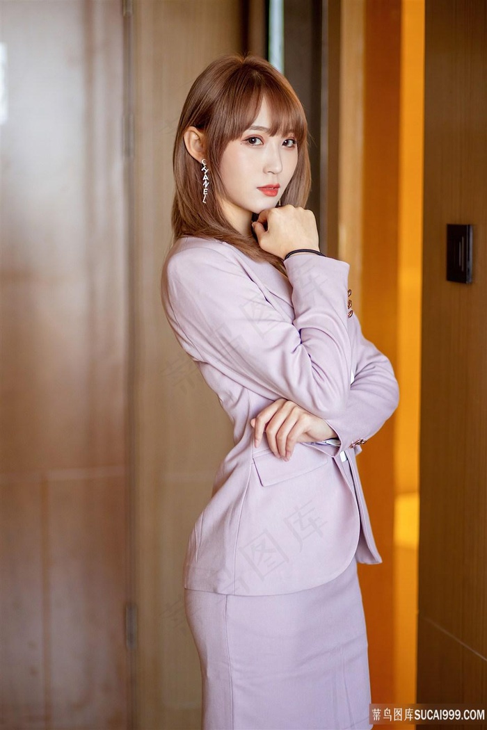 clit特写大全《100张高清细节摄影合集,精》(选女性私密部位特写...