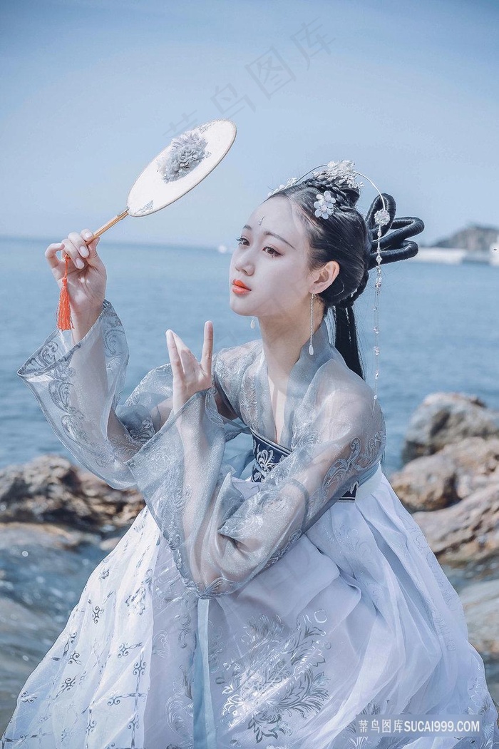 用啊要去了啊好大疼,疼痛如刀[割般刺骨,泪水模糊视线...