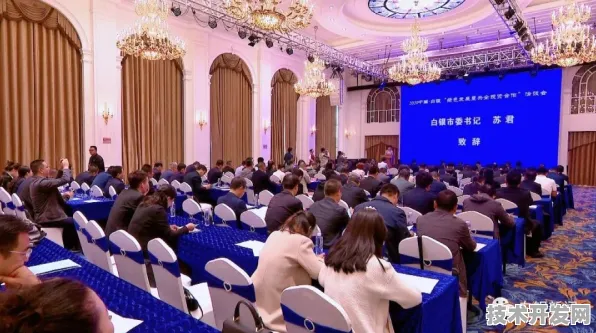 全球绿色能源合作新里程碑，白银国际峰会吸引超16万人参与，促成319项合作
