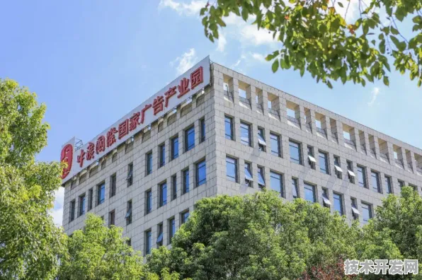 上海数字经济再添新翼，29个重大项目落地，未来三年技术突破与产业变革展望