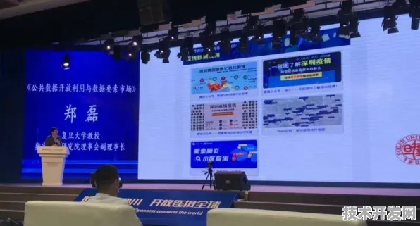 沪上创新速递：复宏汉霖依托先锋者计划项目研发新一代DeepSeek-V3大模型，性能提升120.0%
