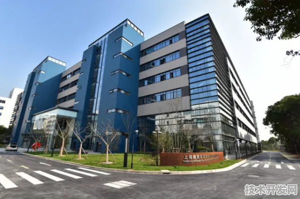 沪上创新速递：和记黄埔医药产业化加速，绿色燃料建设全球首个商业化项目，获上海自贸区政策支持