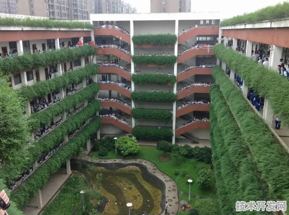 邵阳新邵广益中学一期学费多少?