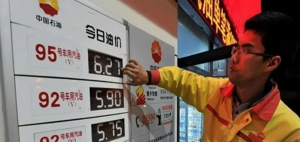 浪潮新型机器人技术实现144.6%效率飞跃，开启智能生产新纪元