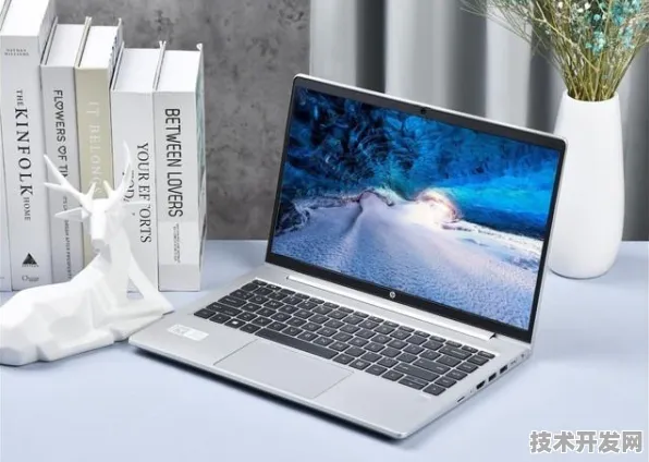 AMD边缘计算惊现409.5%性能飞跃，2025年技术指南揭示未来十年计算革命