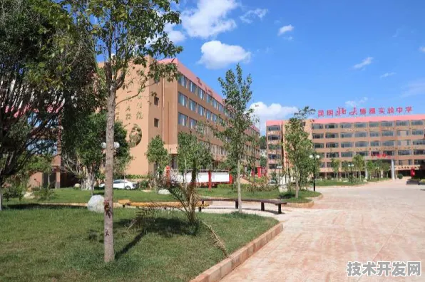 云南省大理市黄冈实验中学口碑