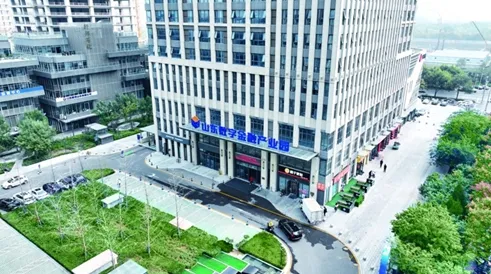 倒叙看聊城，全国首个数字金融产业园如何铸就超2988.6亿年产值传奇