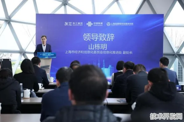 申城技术前沿：上海唐锋发布全球首款可回收火箭产品，在张江科学城量产，性能领先国际同类AI+制造实施方案%