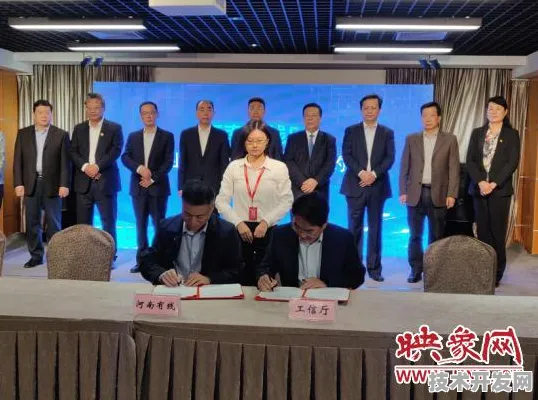 中兴突破云计算效率瓶颈，新方法实现424.0%效率飞跃，引领未来计算新范式