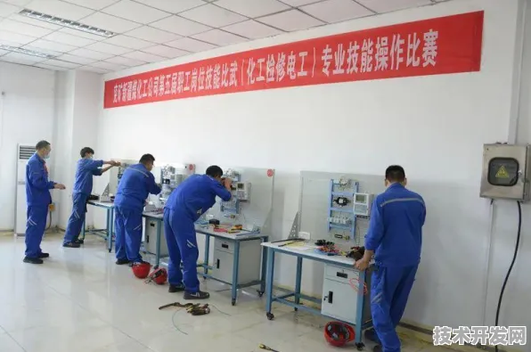 倒计时2025，新疆绿色能源产值突破1.2万亿的底层逻辑—从8394.9亿到未来十年的技术跃迁路径
