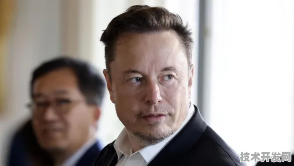特斯拉455.3%效率跃迁，揭秘2025年大数据技术的革命性突破与未来图景