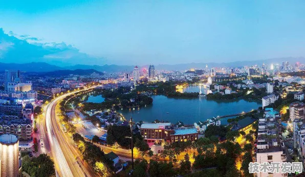 政策红利持续释放，福建智能制造2025年产值突破万亿大关，技术创新驱动产业升级