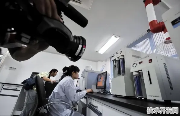 特斯拉6G通信效率飙升171%2025年技术突破如何重构未来通信生态？