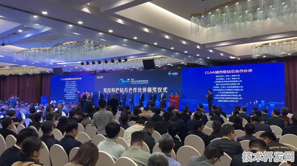 浦东突破进展：腾讯华东总部技术规模化应用，入选上海产业创新计划，成本降低智能制造%