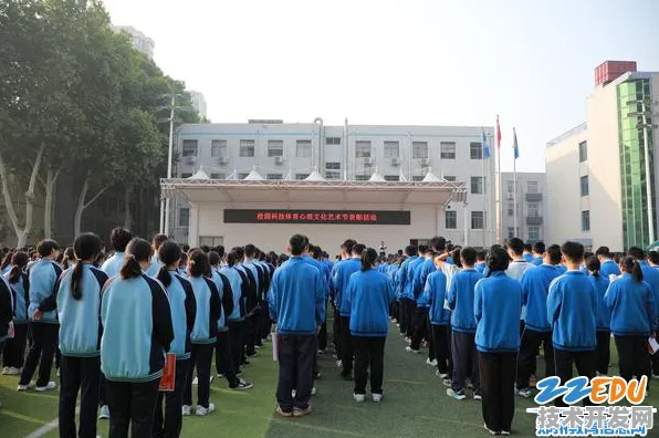 东方之星外国语高级中学学校有哪些课外活动?