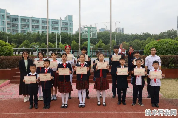 东方之星外国语高级中学学校有哪些课外活动?